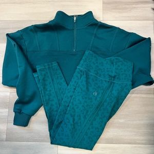 Ryderwear Set- Small Crop/Medium Leggings